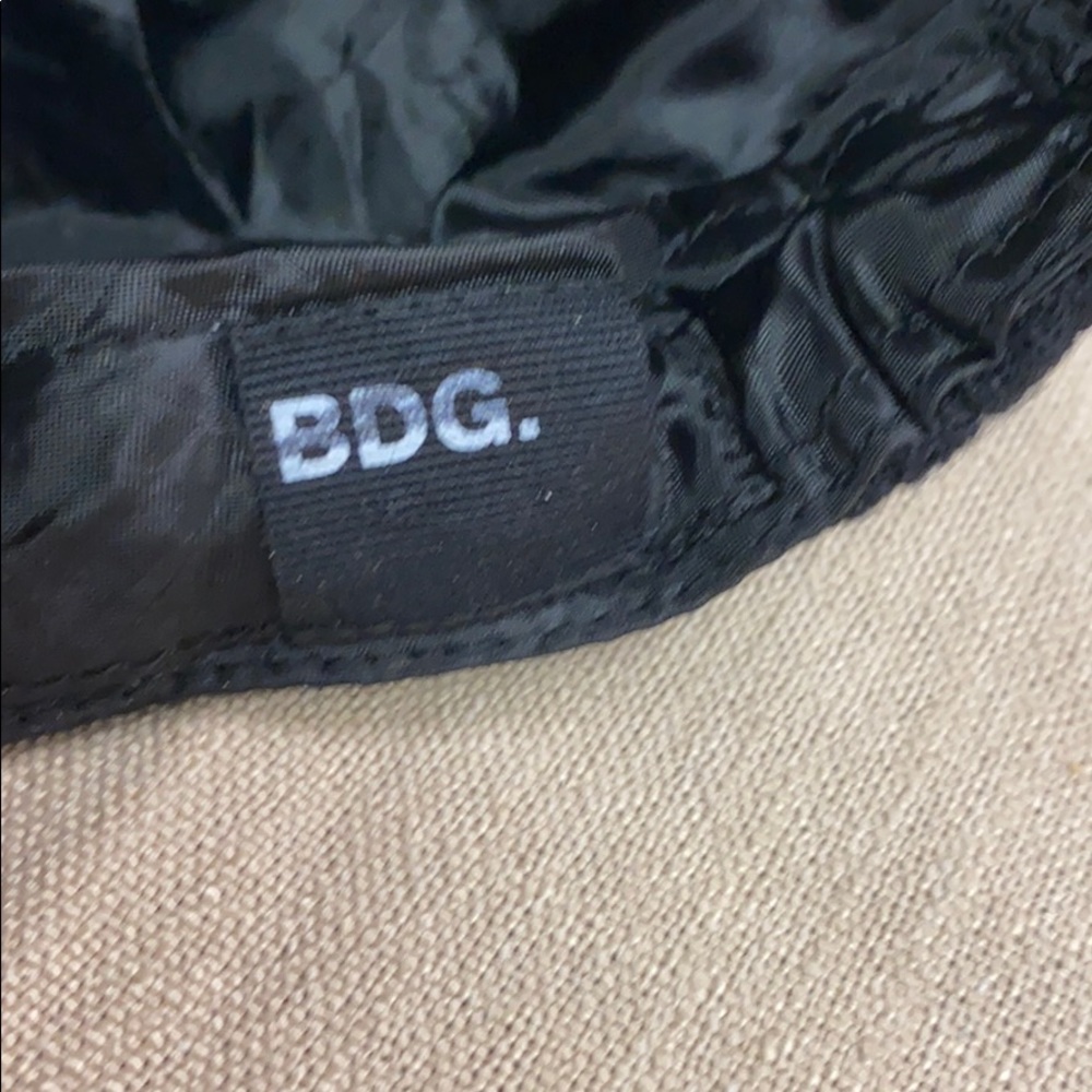 BDG hat - Picture 5 of 6